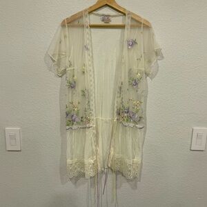 Malini Vintage Sheer Floral Embroidered Lace Kimono Cover Up One Size